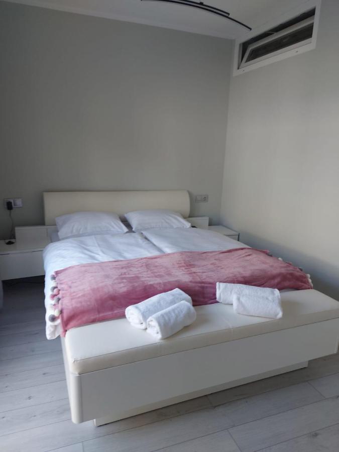 Apartament Happy 11 - 3 Sypialnie, Baseny I Kort Tenisowy Dla Maksymalnie 8 Osob