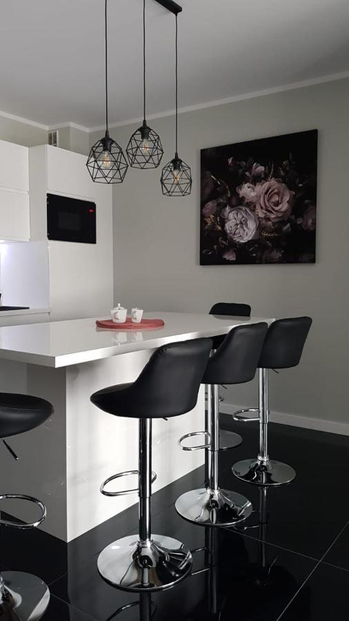 Apartment Apartament Happy 11 - 3 Sypialnie, Baseny I Kort Tenisowy Dla Maksymalnie 8 Osob Pobierowo